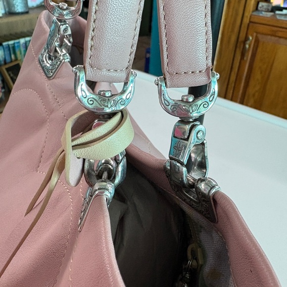 Brighton Heart Hand Bag - Picture 3 of 5